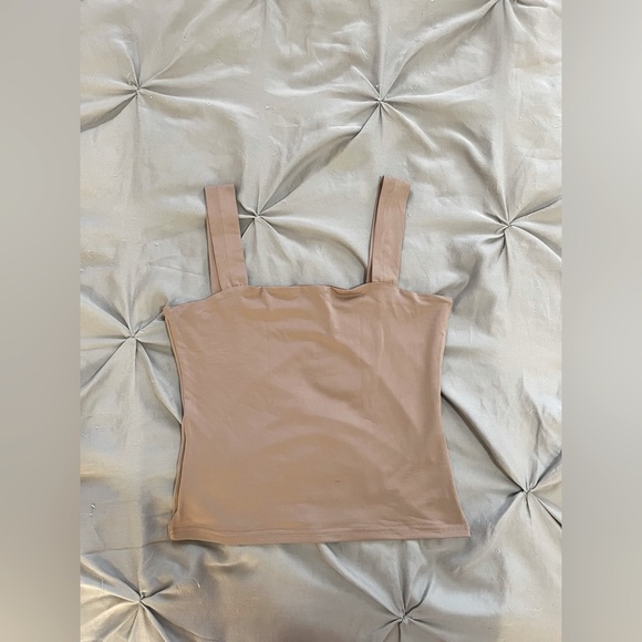 Amilia 2 pack cropped tank - Picture 5 of 7